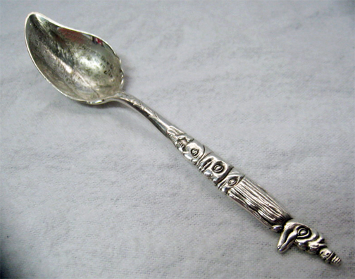 For sale: rare vintage silver bow basin sterling
              souvenir spoon, Juneau, Alaska.