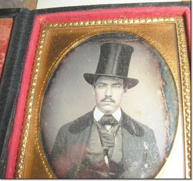 Daguerreotype photograph from Luscomb House in Salem
        Mass.