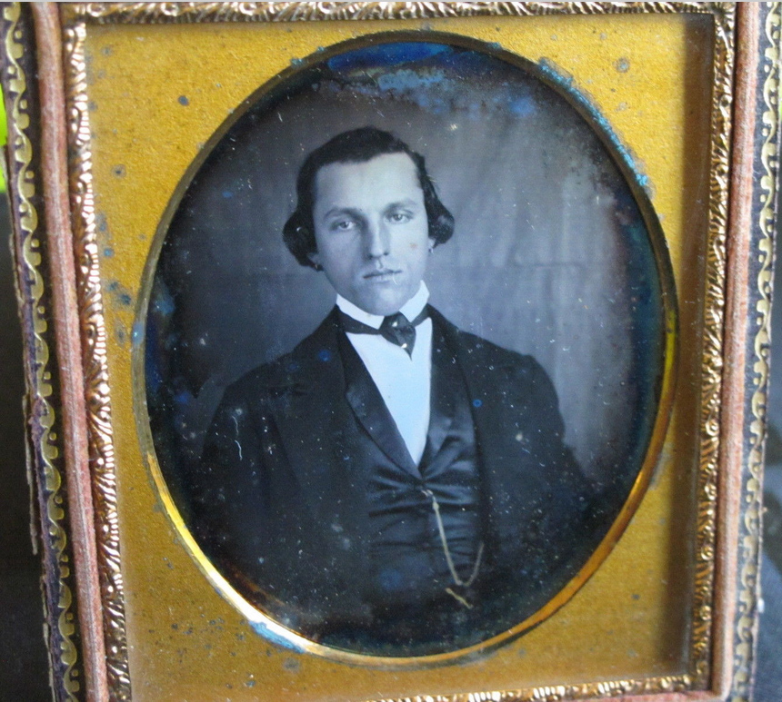 Daguerreotype of a sailor with earrings.